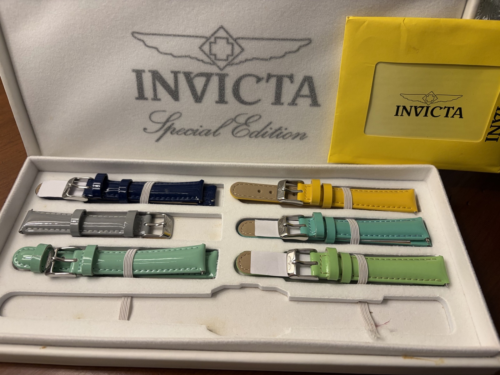 Invicta Special Edition boxed replacement strap set
