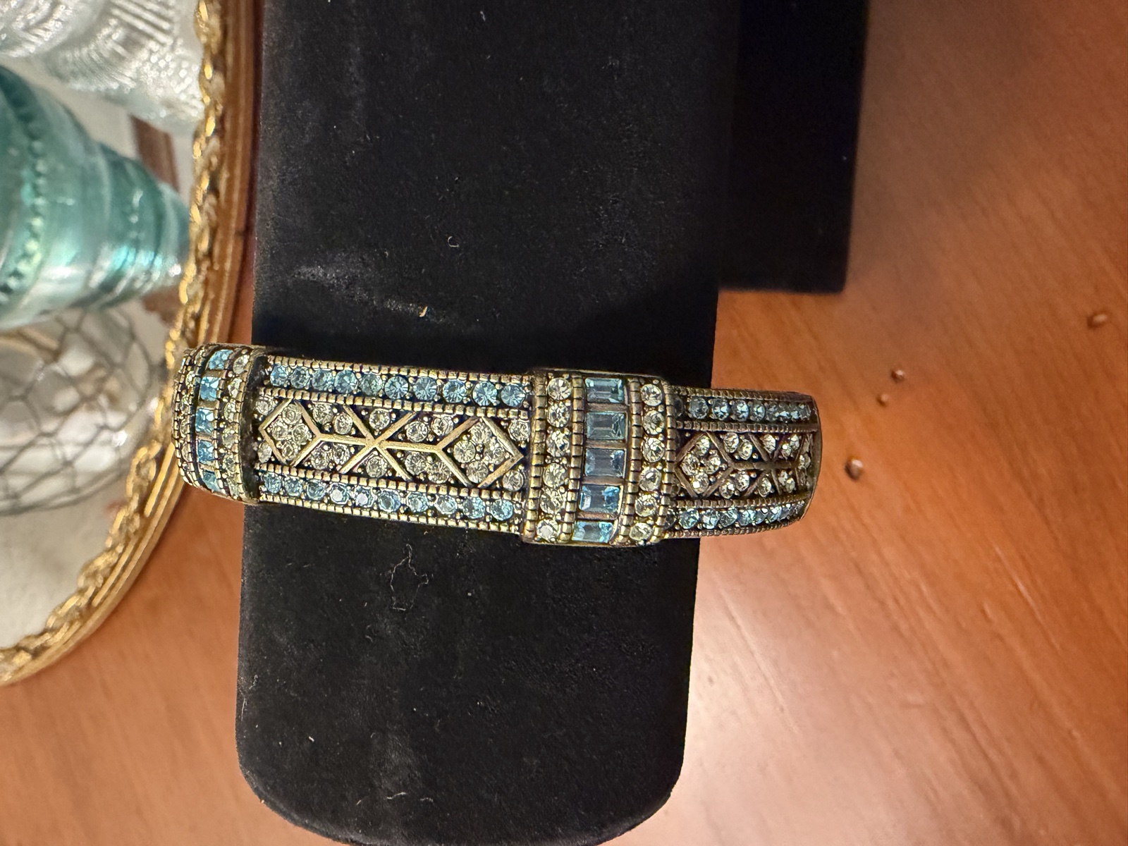 Heidi Daus signed blue-green crystal bangle