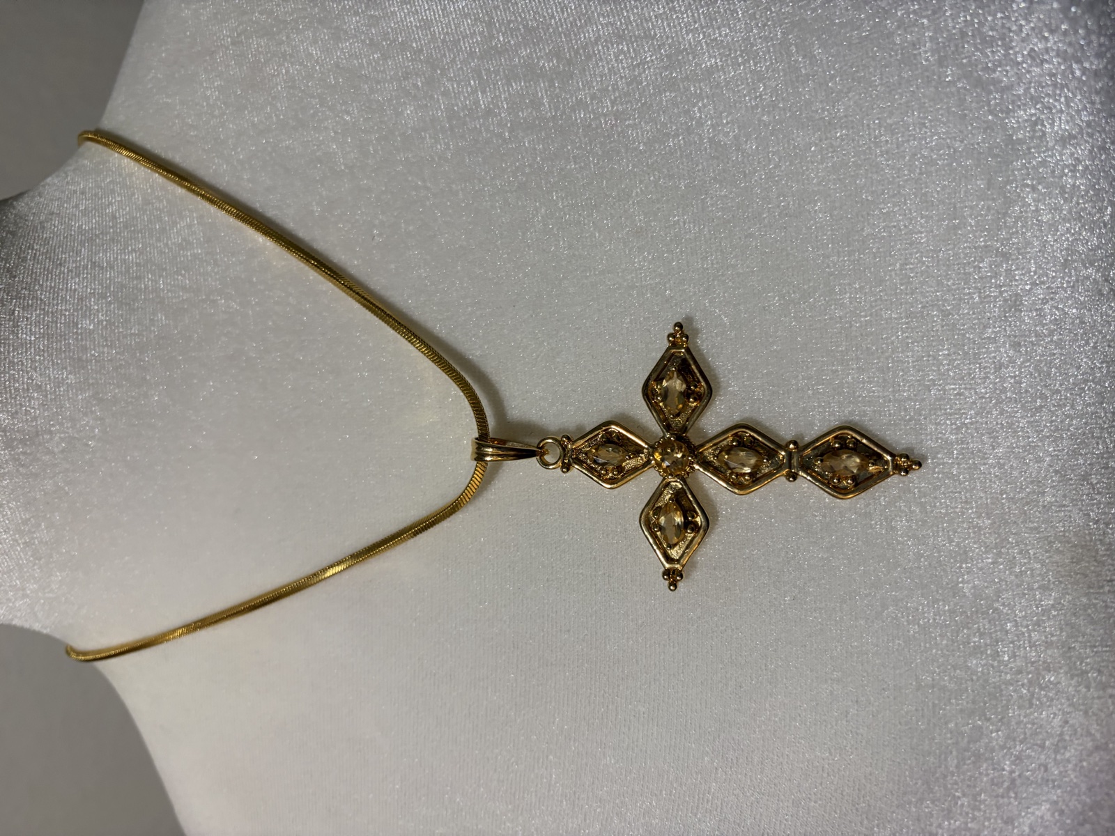 Gold-tone cross pendant necklace