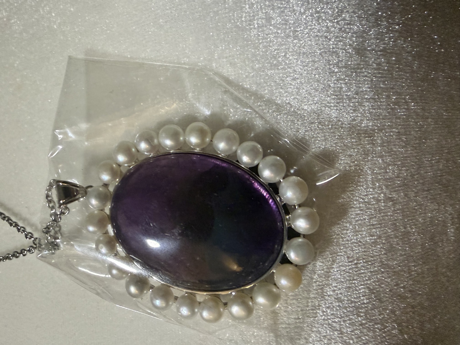 Large oval pendant necklace, purple variant