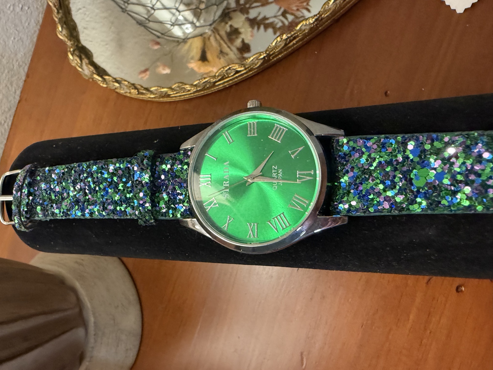 Strada green dial glitter-strap watch